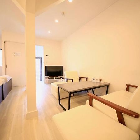 ピラネハウス Apartment Tokio Exterior foto